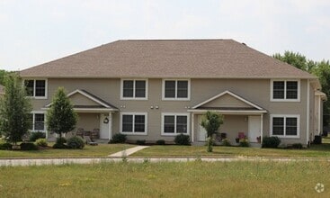 Building Photo - 3139 Friendship Dr