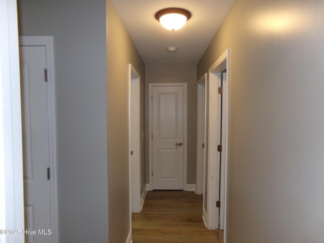 Foto del edificio - 204 Murdock Way
