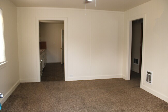 Foto del edificio - 1080 N Alvin Ct
