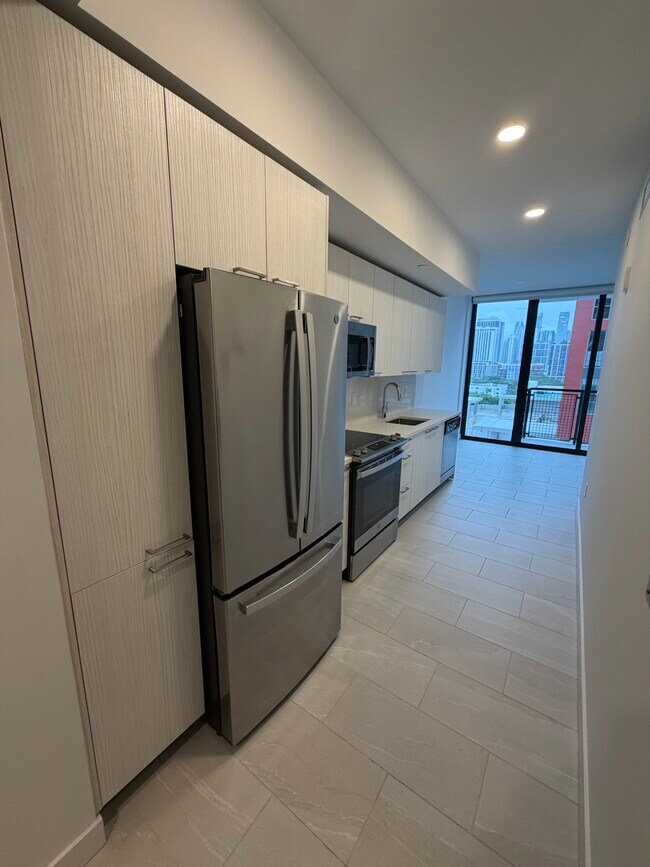 Foto del edificio - 142 NE 26th St
