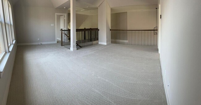 Building Photo - 6128 Mulberry Creek Ln