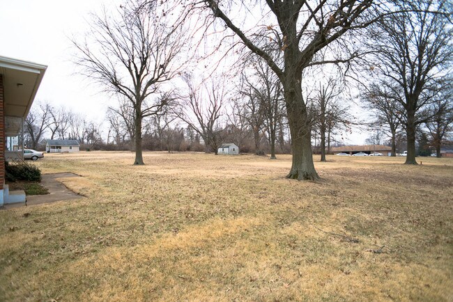 Building Photo - 1664 Talisman Ln