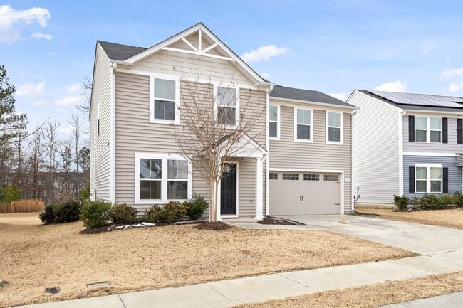 Building Photo - 4 Bed, 2.5 Bath, 2 Car Garage Near Everything in Durham!