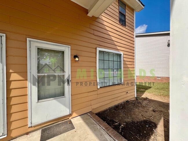 Foto del edificio - 1603 Westchester Dr