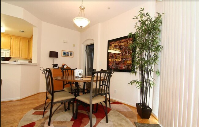 Foto del edificio - 500 Baltic Cir