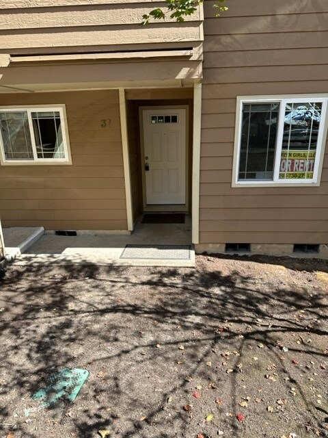 Building Photo - 29700 sw courtside dr