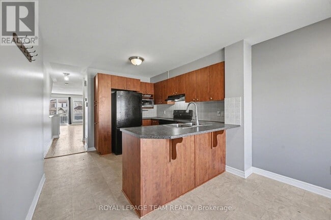 Building Photo - 554 Chapman Mills Dr