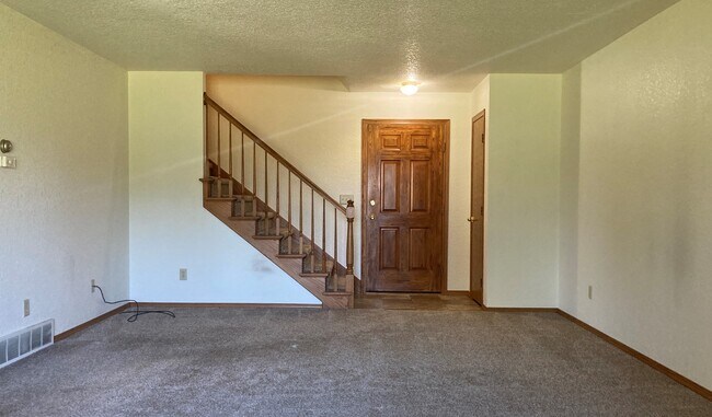 Building Photo - W3172 Westowne Ct