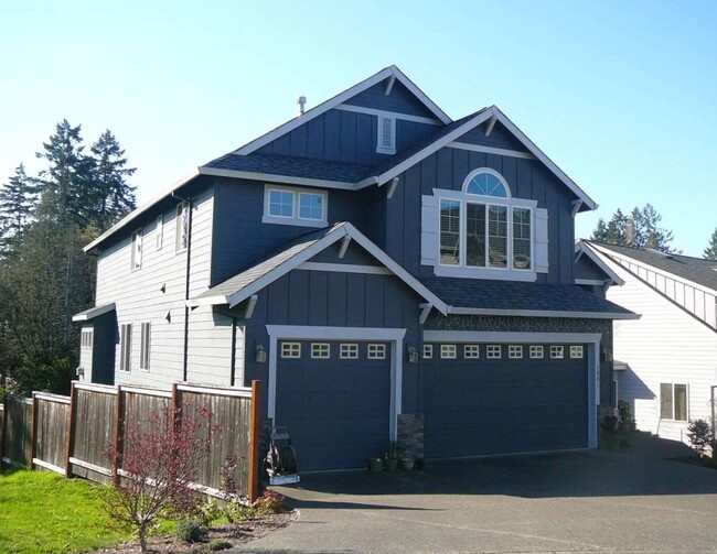 Building Photo - 5801 NE Weller Ct