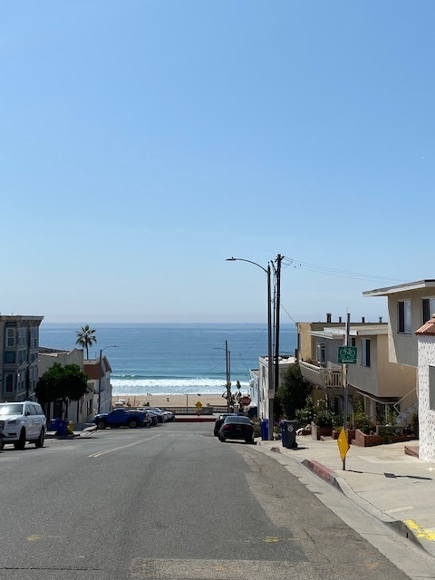 Building Photo - 205 Rosecrans Ave