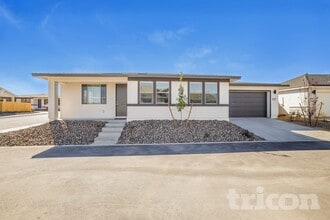 Building Photo - 711 Fire Wheel Dr
