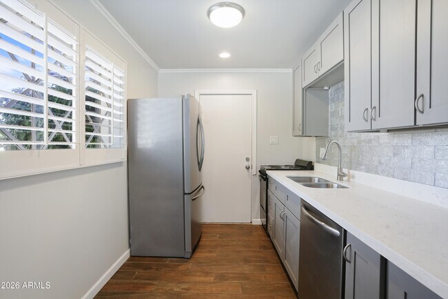 Foto del edificio - 3426 N Miller Rd