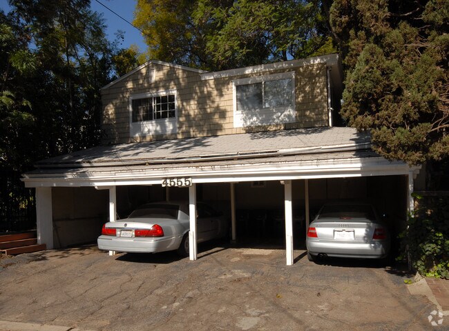 Building Photo - 4555 Glenalbyn Dr