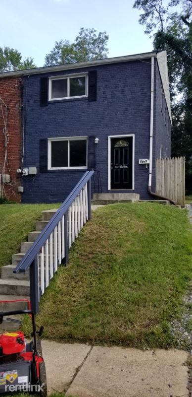 Foto principal - 44 br, 1.5 bath House - 6309 Longfellow St