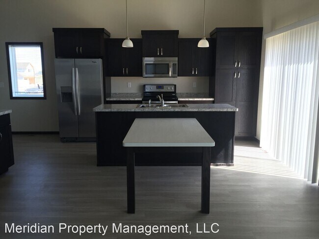 Foto del edificio - 3 br, 3 bath House - 7378 21st St S