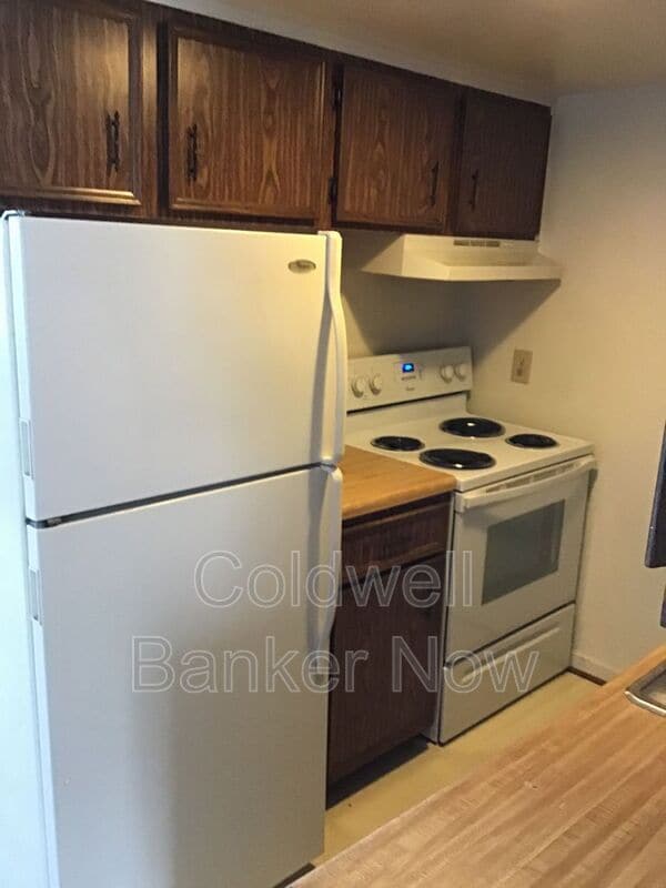 Building Photo - 3507 Sewells Point Rd