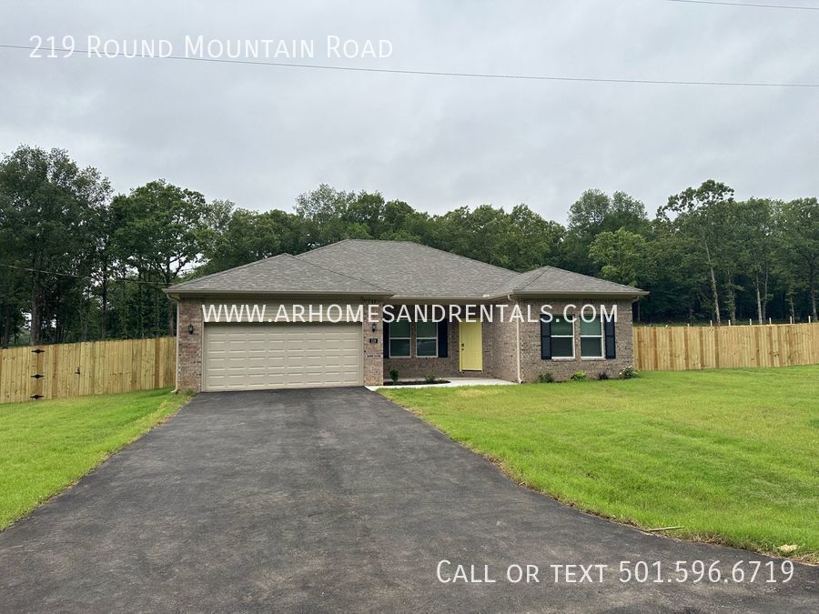 Primary Photo - 219 Round Mountain Road | $1995 | 4 beds, ...