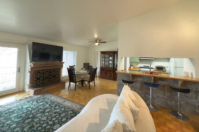 Foto del edificio - 2901 Central Blvd