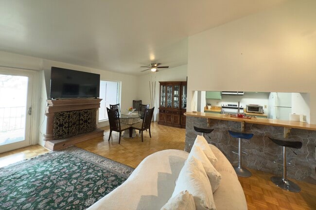 Building Photo - 2901 Central Blvd