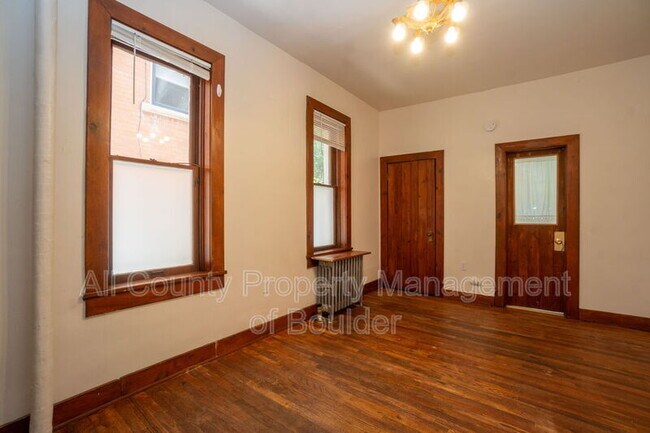 Foto del edificio - 2408 8th St