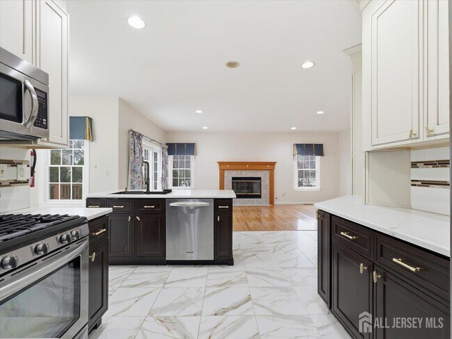 Foto del edificio - 15 Afton Blvd