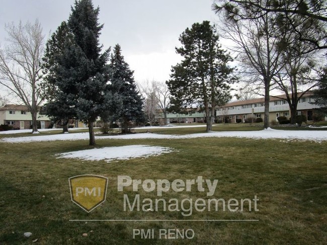 Building Photo - 413 Smithridge Park