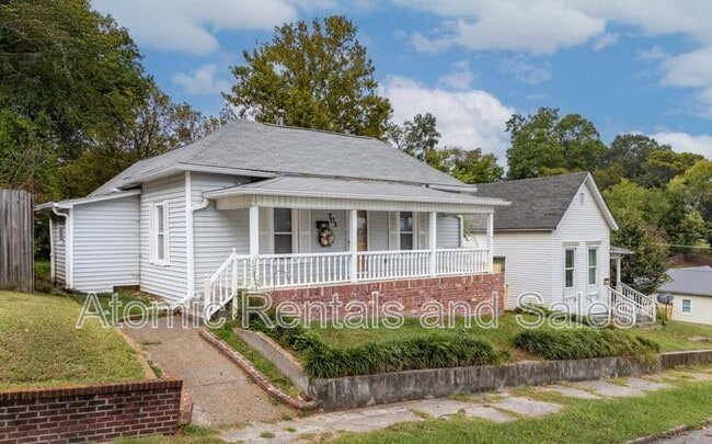 Foto del edificio - 703 W 2nd Ave