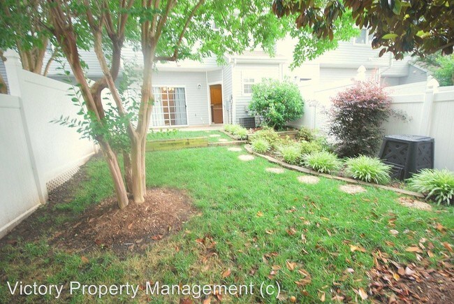 Foto del edificio - 3 br, 2.5 bath House - 2654 Garden Knoll Ln