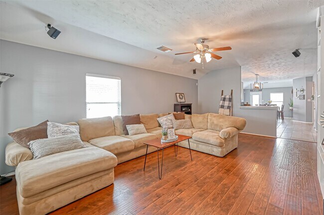 Foto del edificio - 22210 Bellow Glen Dr