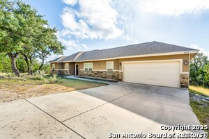 Building Photo - 1131 Rocky Ridge Loop