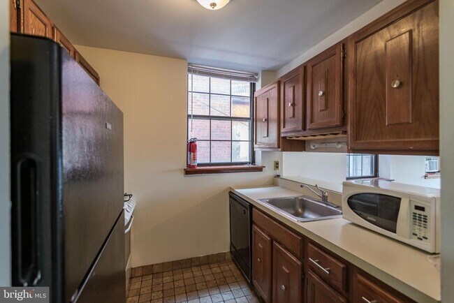 Foto del edificio - 830 South St