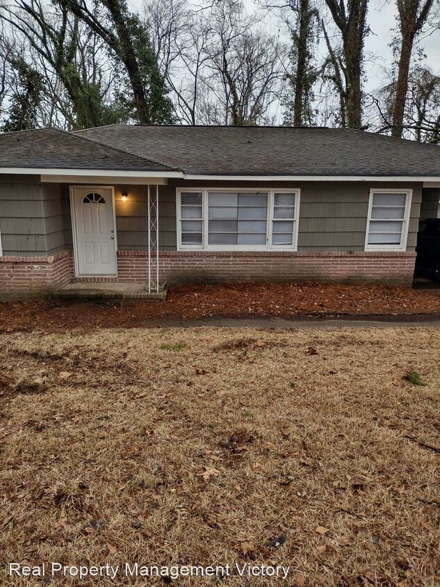Primary Photo - 3 br, 1 bath House - 2616 Wood Drive NE