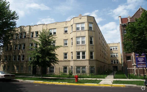 Primary Photo - 1256-1258 W Winona St