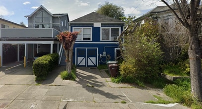 Building Photo - 5913 Vallejo St