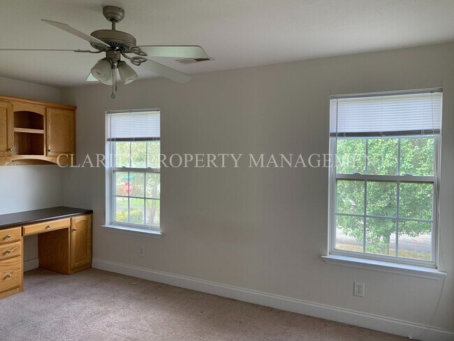 Building Photo - 2205 Grover Mill Ct SE