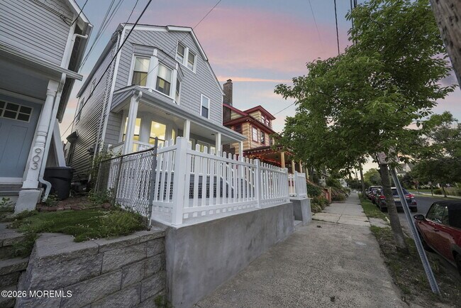 Foto del edificio - 905 Emory St