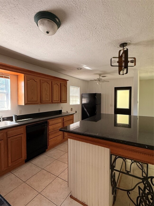 Foto del edificio - 5720 Parwill St