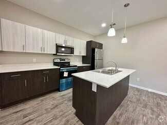 Building Photo - 1312 Vani Dr