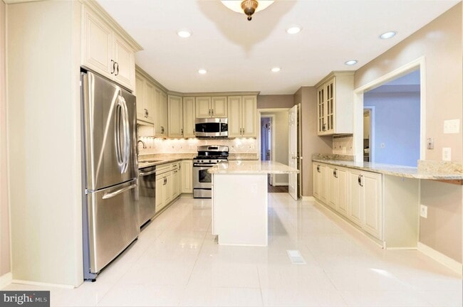 Photo - 10322 Dunn Meadow Rd House