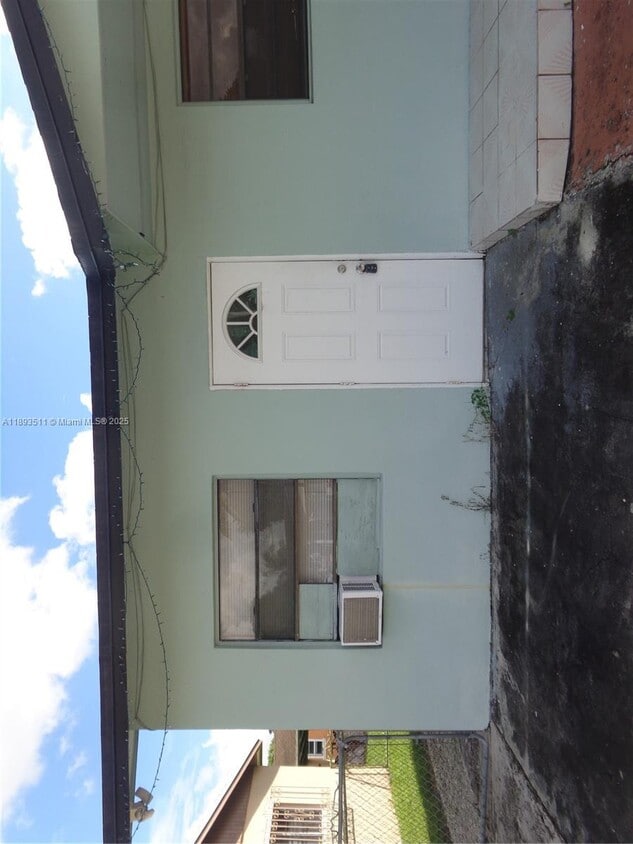 Foto principal - 18805 NW 48th Pl
