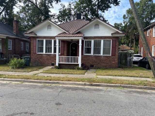 Foto del edificio - 1213 E 38th St