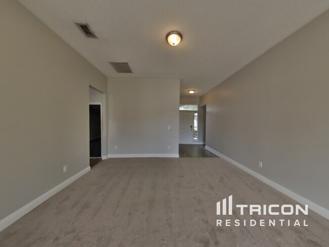 Foto del edificio - 961 Misty Maple Ct