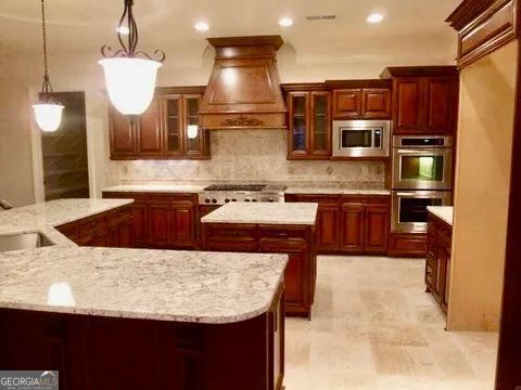 Building Photo - 2295 Valla Parc Ct