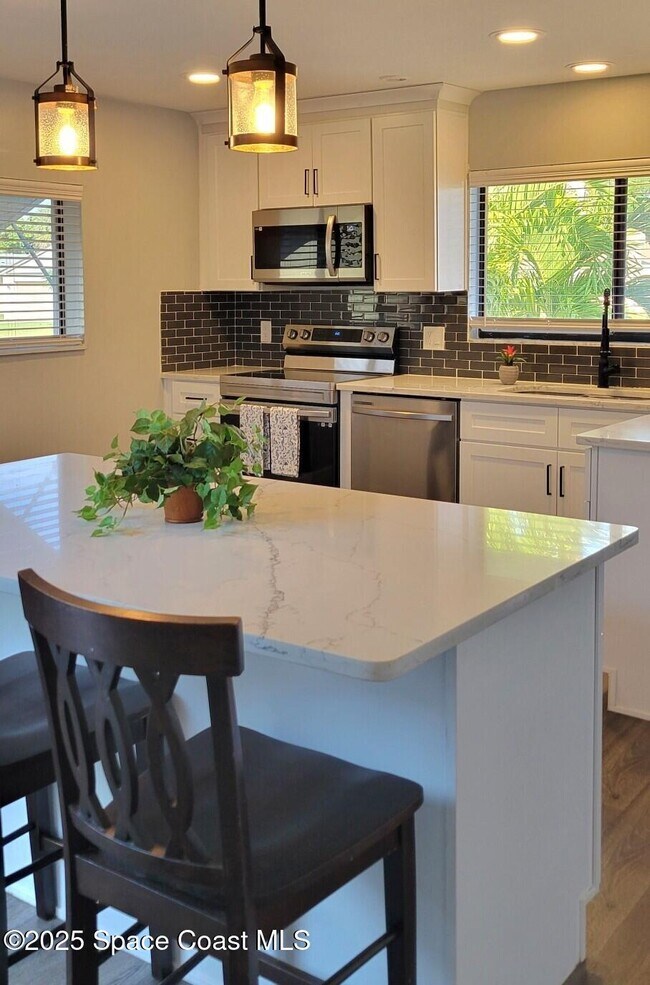 Foto del edificio - 313 Myrtlewood Rd