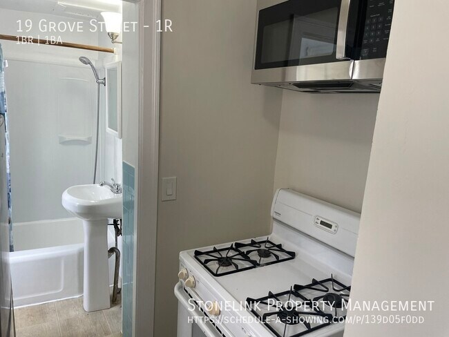 Building Photo - 19 Grove Street