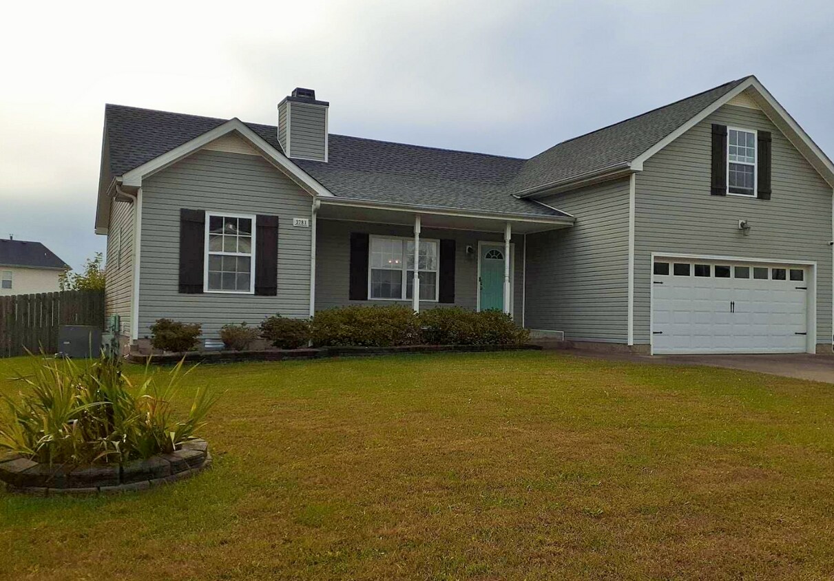 Foto principal - 3781 Man O War Blvd