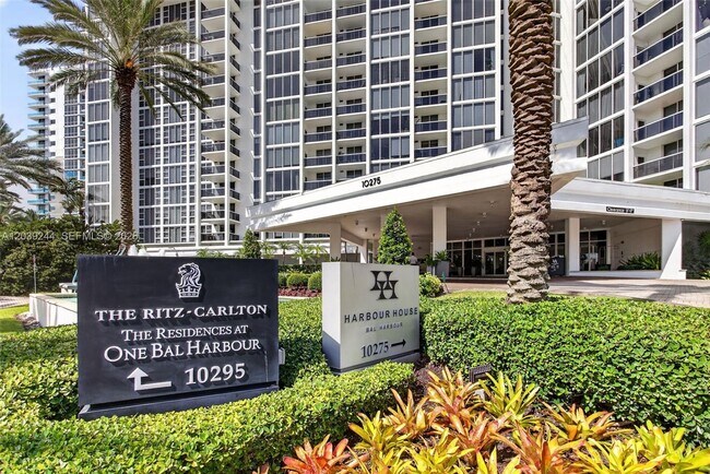 Foto del edificio - 10275 Collins Ave