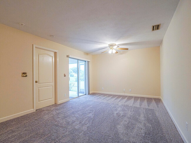 Building Photo - 301 S Wimbrow Dr
