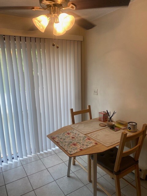 Building Photo - 16 Shaw St