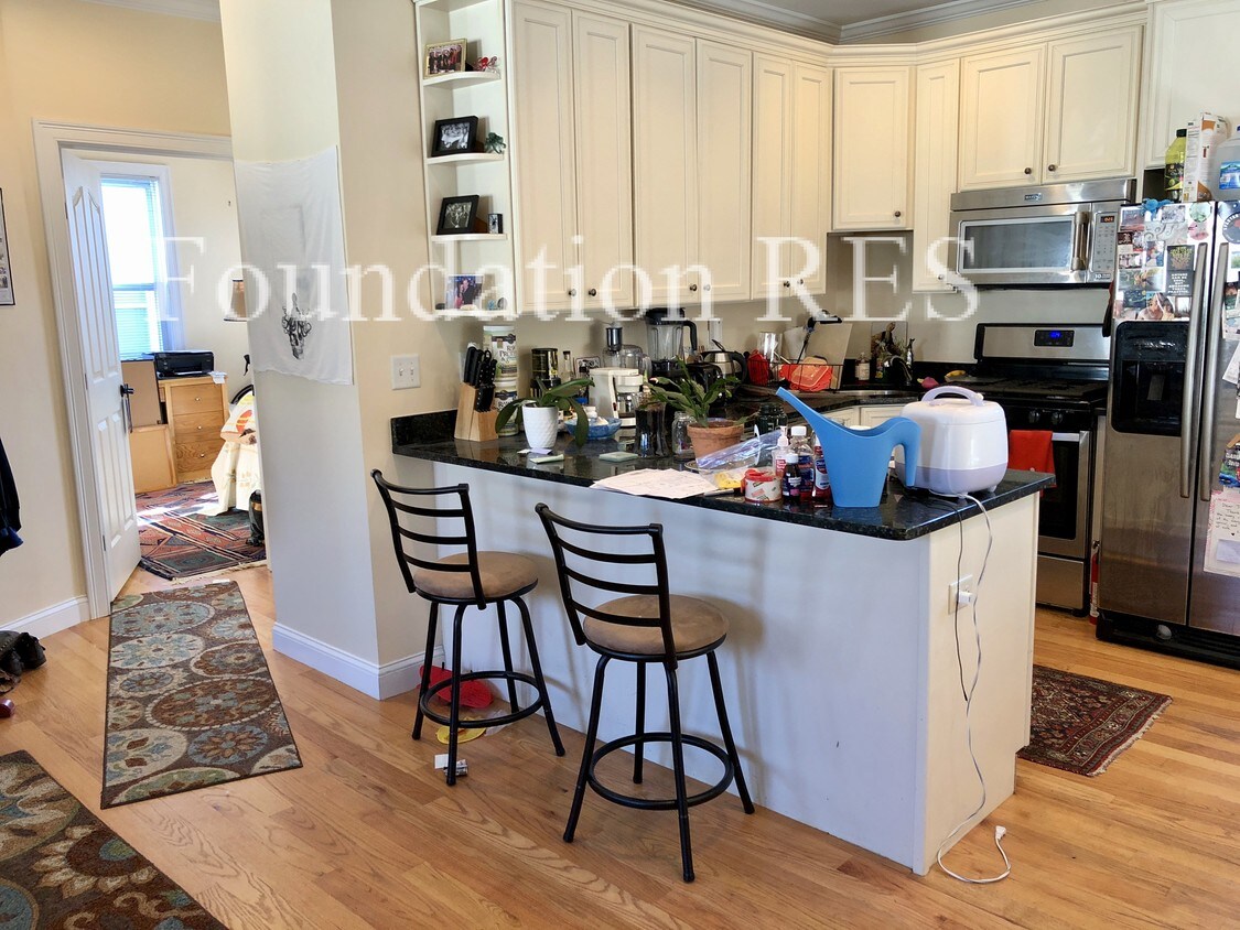 26 Armstrong St, Boston, MA 02130 Condo for Rent in Boston, MA